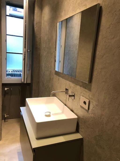 Duca Dei Navigli - Luxury Apartment In Milano Ngoại thất bức ảnh